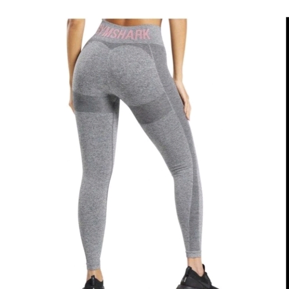 Gymshark Pants - Gymshark Women's Heather Gray Leggings